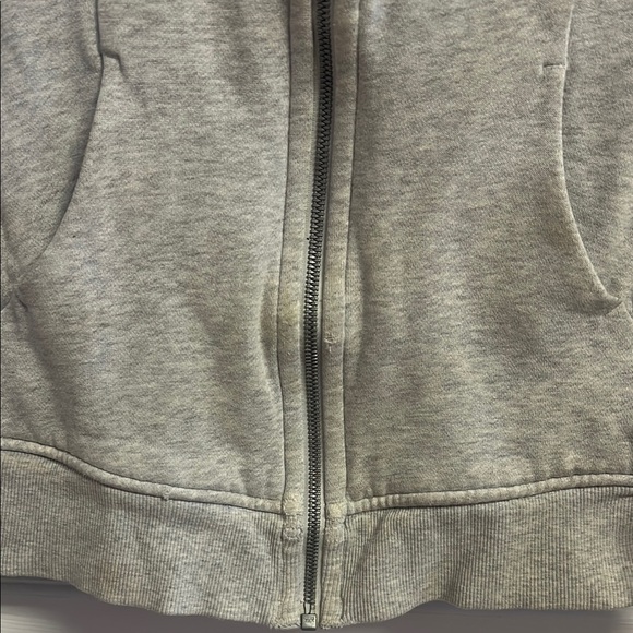 Lululemon Scuba Hoodie - Picture 2 of 5